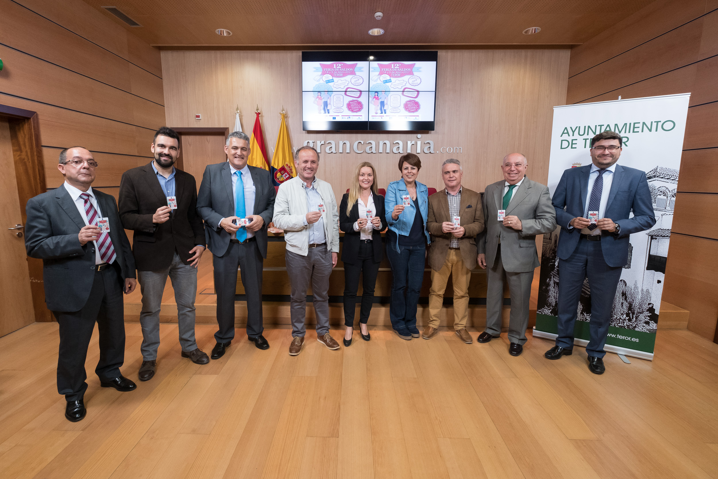 Cientos de productos a precio de ganga, en la Feria de Saldos de Teror con el respaldo del Cabildo y 20 empresas